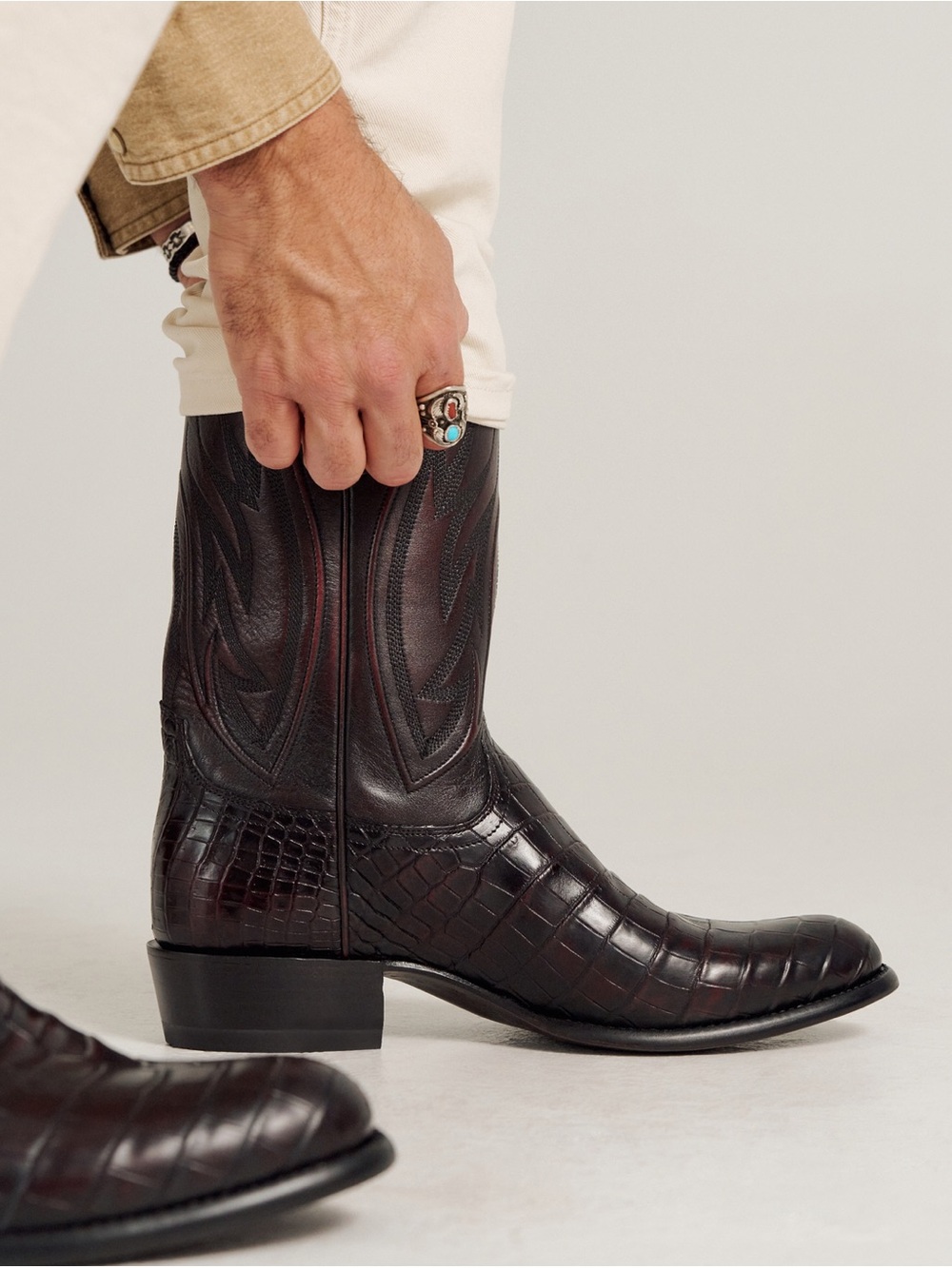 Tecova Men's The Cooper Croc-Embossed Black Cherry Leather Western Boots